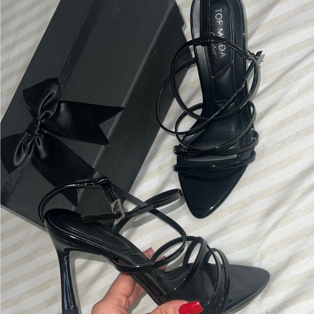 TOP Moda Glossy Black Strappy Heels